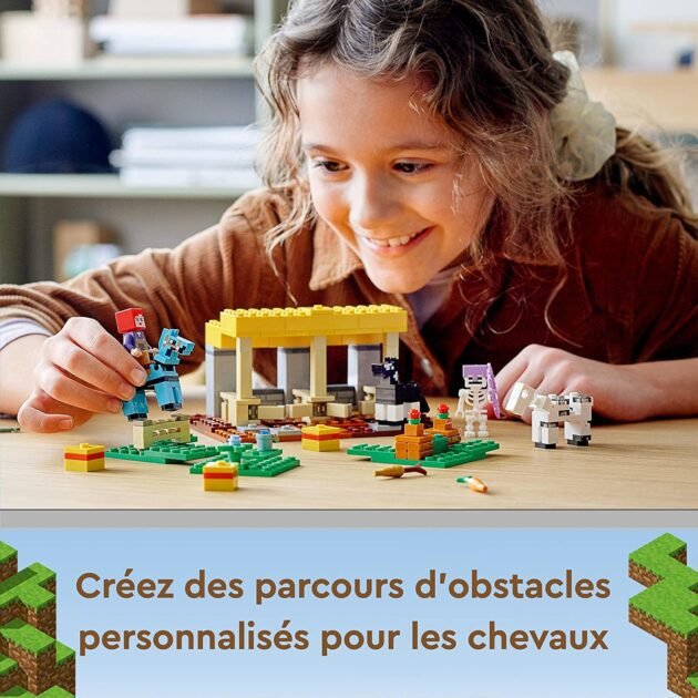 Minecraft L’écurie Jouet Ferme avec Figurine Cavalier Squelette - Lego