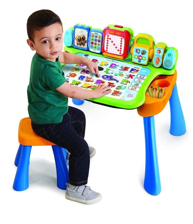 bureau_vtech_interacti_4_en_1_-3.jpg Vtech - Magi bureau interactif 4 en 1 mixte