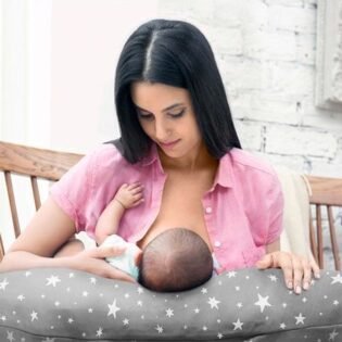 Medela : coussin d'allaitement gris