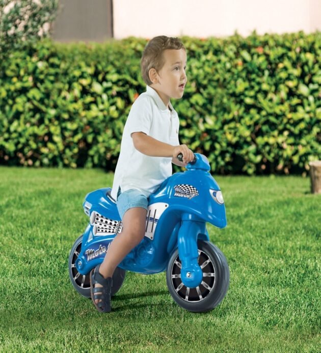dolu-8029-ilk-motorum-mavi-kc2415287-1-1a2ac6ea75ff426a9e97335e2e09c44c.jpg My First Moto de sport - DOLU