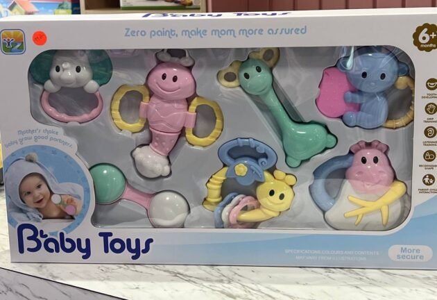 ensemble-de-5-hochets-baby-toys ensemble de 5 hochets baby toys