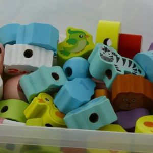 Jouet éducatif de laçage sous divers formes
