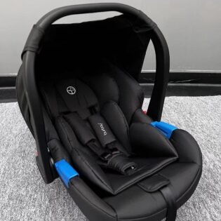 Maxi-cosi-naissance-Burbay statut naissance maxi cosi noir