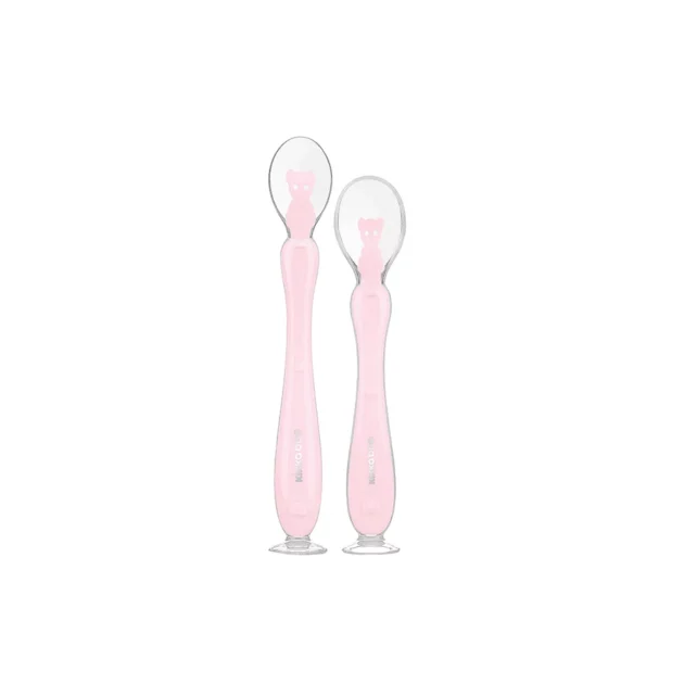 Lot-de-2-cuillères-en-silicone-avec-ventouse-Kikkaboo-1 2 cuillères en silicone souple