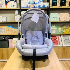 Maxi-cosi-siege-auto-groupe-0+-gris-2 statut maxi cosi groupe 0+ gris