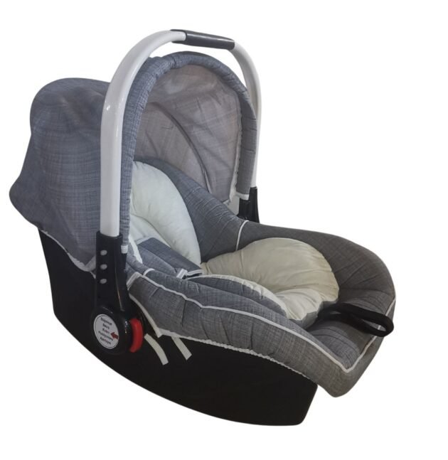 Maxi-cosi-siege-auto-groupe-0+-gris-02 11 profil maxi cosi groupe 0+ gris 2