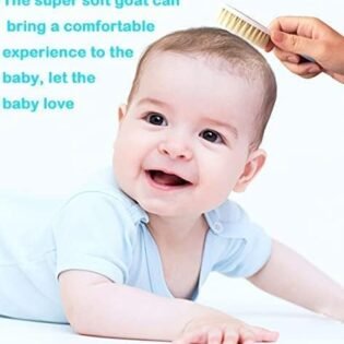 1 confortable peigne et brosse sevi bebe