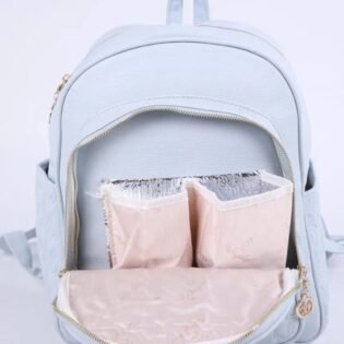 pratique sac à dos en cuir