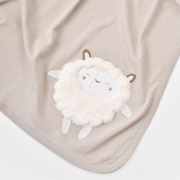 confortable couverture bébé mouton