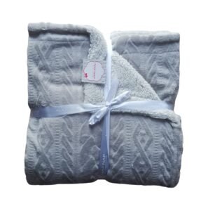 Couverture-Tricot-mouton-110x140cm-Naf-Naf-3 confortable tricot mouton naf naf
