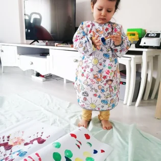 profil tablier à manches baby tone