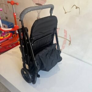 poussette réversible légère compacte