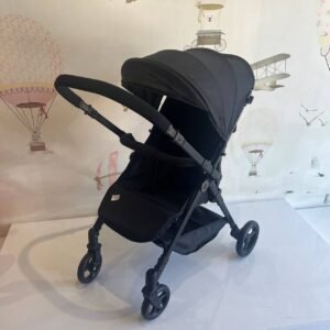 confortable poussette réversible légère Q1