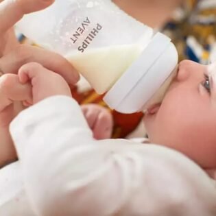Biberon-Natural-Response-330ml-Avent-4 confortable biberon natural response 330ml