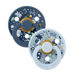 Lot-de-2-sucettes-Chamomile-Lawn-Baby-Bibs-1 statut lot de 2 sucettes chamomile