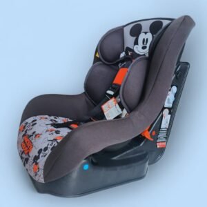 pratique siège auto mickey