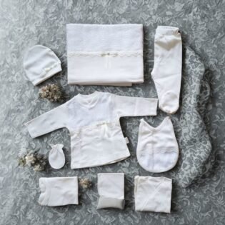 coffret vêtements naissance