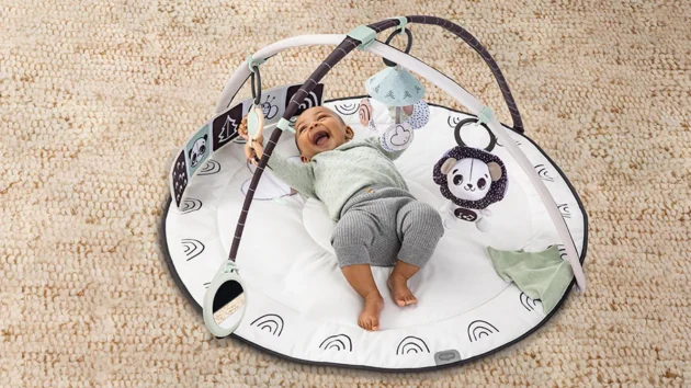 Tapis D'éveil Gymini Black And White - Tiny Love