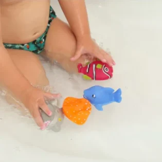 Lot de 4 Aspergeurs "Poisson" Jouets de Bain - Ludi