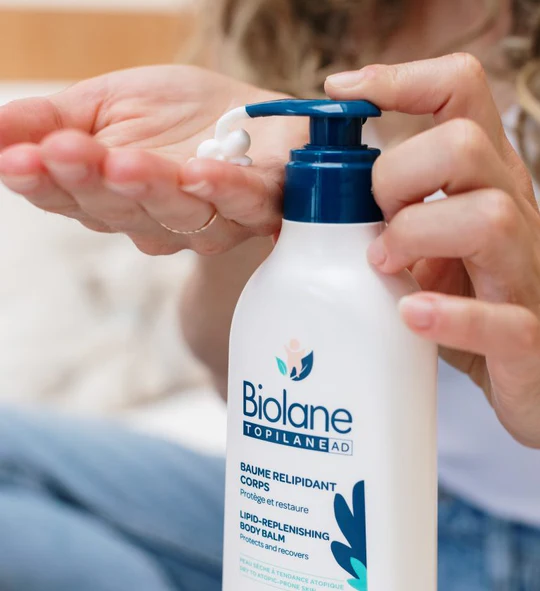 topilane-ad-baume-usage-famille Topilane AD baume relipidant corps 350 ml – Biolane