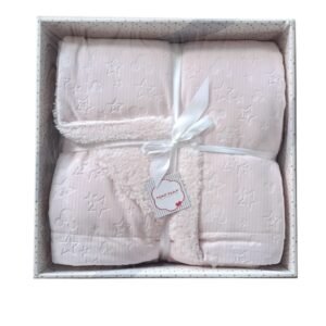 Couverture 110 x 140cm rose en peluche imprimée étoiles - Naf Naf