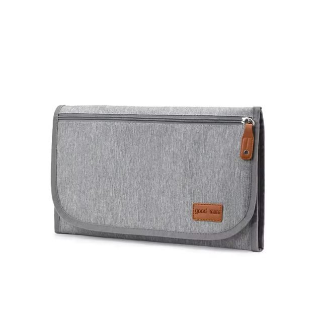 sac à langer multifonction portable - good mum gris Sac à langer multifonction portable - Good Mum