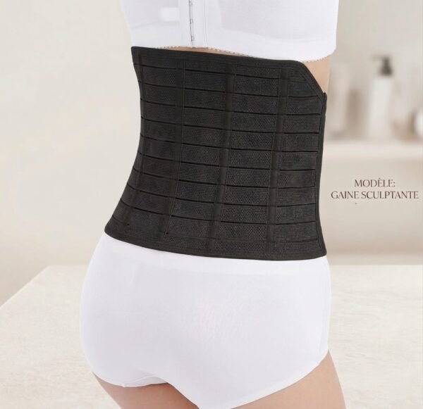 Ceinture gainante post-accouchement noire