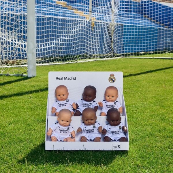 Poupée Bébé avec Tenue Football Officielle Real Madrid 21 cm – Miniland