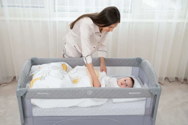 Lit pliable 2 niveaux Milky Way Beige avec option cododo - kikkaboo